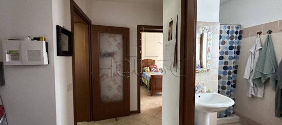 2 Schlafzimmer Wohnung in Città di Castello, Italy, Nr. 153238 9