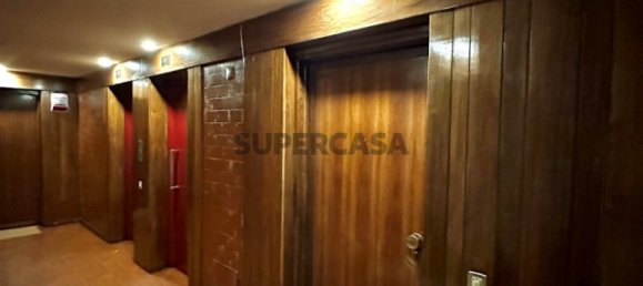 2 bedrooms Apartment in Porto, Portugal No. 163122 2