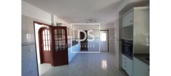 3 Schlafzimmer Haus in Almada, Portugal, Nr. 174935 11