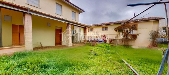 7 rooms House in Galliera, Italy No. 37472 2