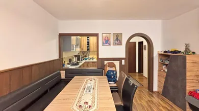 Квартира с 2 комнатами в Инсбрук-Штадт, Австрия № 182238