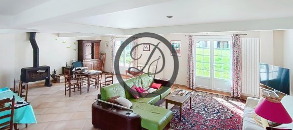 Casa de 4 dormitorios en Crevecoeur-le-Grand, France No. 76654 5