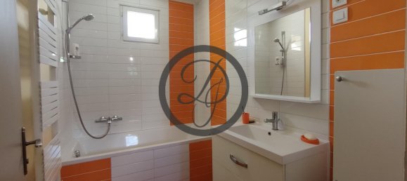 Casa de 4 dormitorios en Crevecoeur-le-Grand, France No. 76654 17