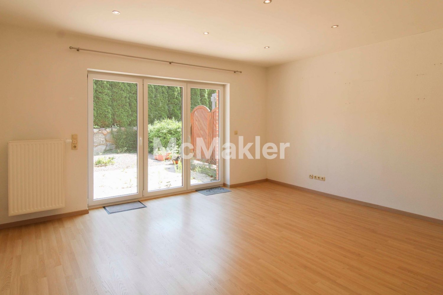 Таунхаус с 1 спальней в Дитмаршен, Германия № 14374