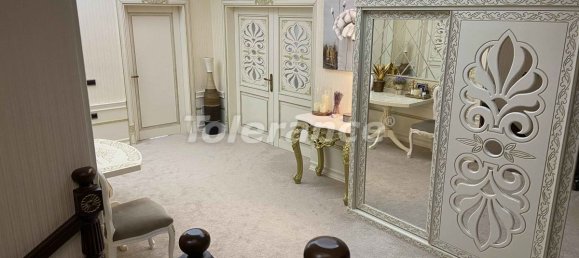 Villa 12+2 in Antalya, Turkey No. 695 5