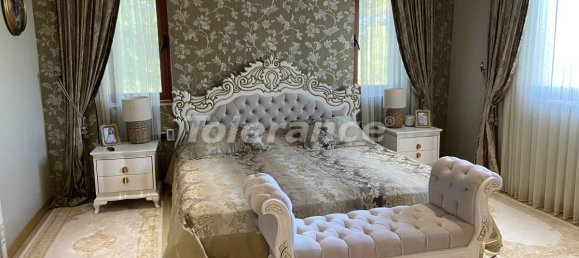 Villa 12+2 in Antalya, Turkey No. 695 13