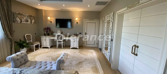 Villa 12+2 in Antalya, Turkey No. 695 14