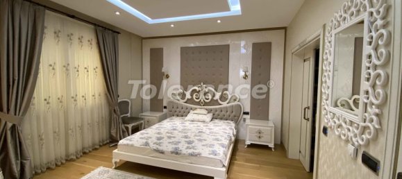 Villa 12+2 in Antalya, Turkey No. 695 15