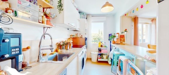 Apartamento de 3 dormitorios en Marseille, France No. 309195 5