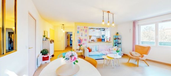 Apartamento de 3 dormitorios en Marseille, France No. 309195 2