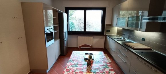 8 rooms House in Saluzzo, Italy No. 55830 16