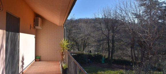 8 rooms House in Saluzzo, Italy No. 55830 3