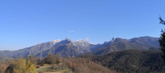 2 bedrooms House in Fivizzano, Italy No. 313696 2