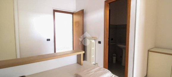 1-Zimmer Büro in Rodano, Italy, Nr. 303538 2