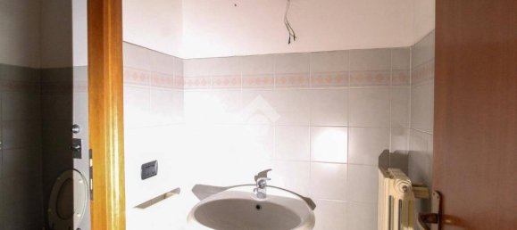 1-Zimmer Büro in Rodano, Italy, Nr. 303538 5