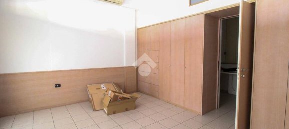 1-Zimmer Büro in Rodano, Italy, Nr. 303538 7