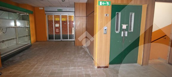 2-Zimmer Gewerbliche Immobilie in Pregnana Milanese, Italy, Nr. 232116 3