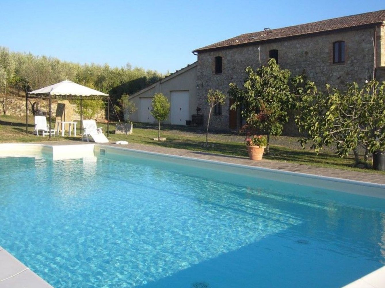 Casa de 6 dormitorios en Cinigiano, Italy No. 352370