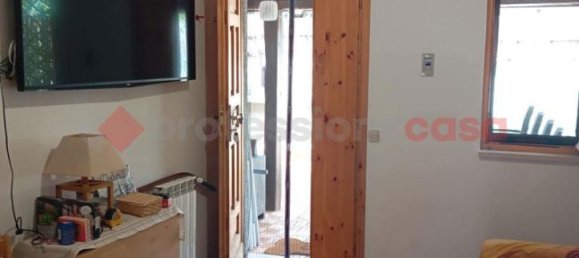 3 rooms House in Camerata Nuova, Italy No. 14803 9
