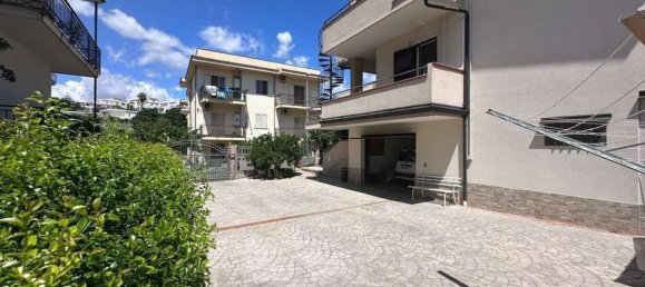 9 rooms Villa in Satriano, Italy No. 308054 2