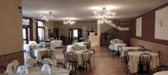 Villa de 10 habitaciónes en Ozzero, Italy No. 76418 11