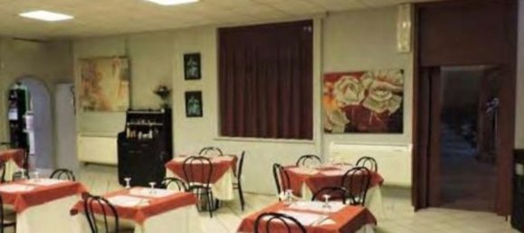 Villa de 10 habitaciónes en Ozzero, Italy No. 76418 14