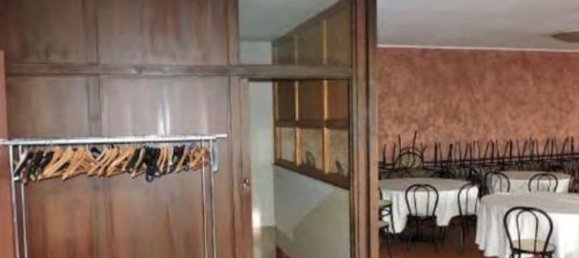 Villa de 10 habitaciónes en Ozzero, Italy No. 76418 16