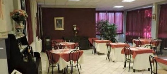 Villa de 10 habitaciónes en Ozzero, Italy No. 76418 13