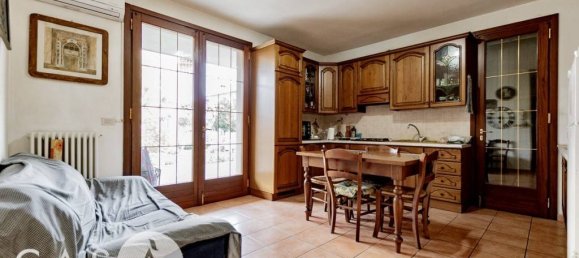 2 Schlafzimmer Wohnung in Ravenna, Italy, Nr. 101862 5