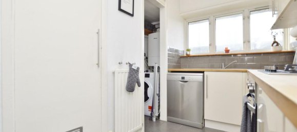 2 Schlafzimmer Wohnung in London, United Kingdom, Nr. 12470 8