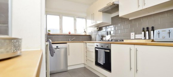 2 Schlafzimmer Wohnung in London, United Kingdom, Nr. 12470 5