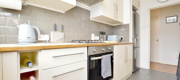 2 Schlafzimmer Wohnung in London, United Kingdom, Nr. 12470 7