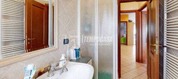 Apartamento de 2 dormitorios en Orbassano, Italy No. 261409 28