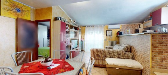 Apartamento de 2 dormitorios en Orbassano, Italy No. 261409 17