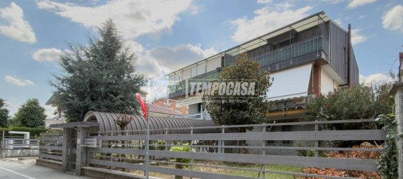 Apartamento de 2 dormitorios en Orbassano, Italy No. 261409 12