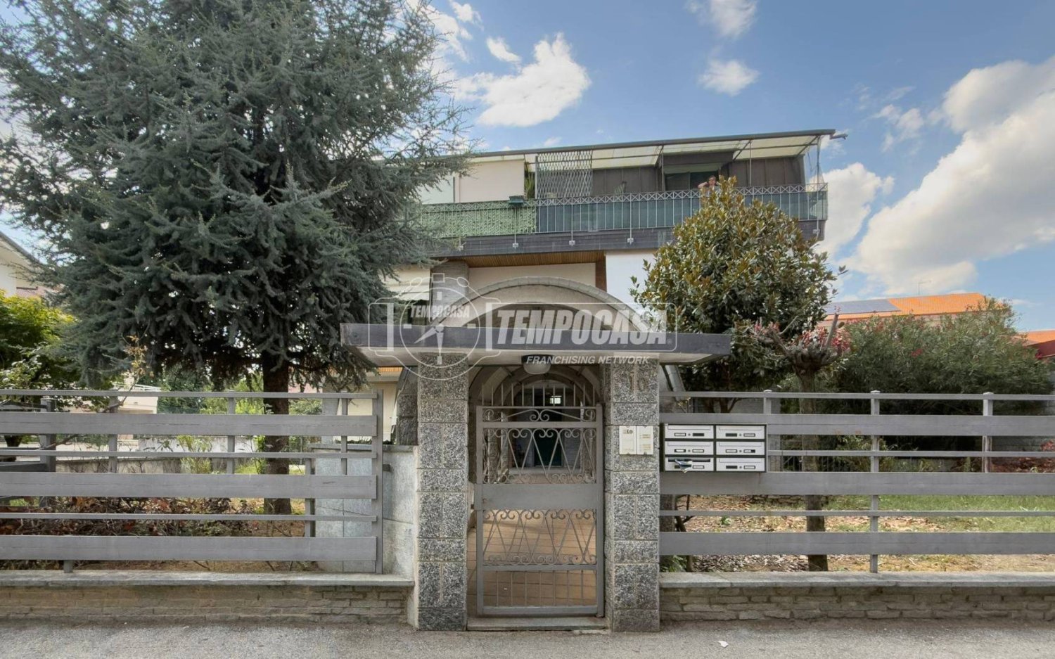 Apartamento de 2 dormitorios en Orbassano, Italy No. 261409