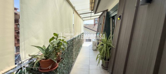 Apartamento de 2 dormitorios en Orbassano, Italy No. 261409 8