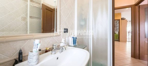 Apartamento de 2 dormitorios en Orbassano, Italy No. 261409 27