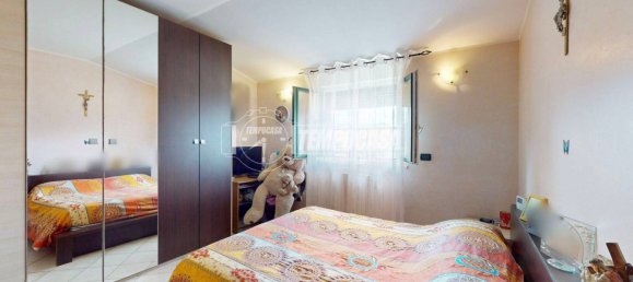 Apartamento de 2 dormitorios en Orbassano, Italy No. 261409 32