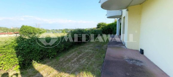 Дом с 4 спальнями в Порденоне, Италия № 295544 8