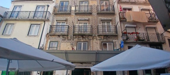 425m² Building in Lisbon, Portugal No. 159988 5