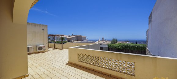 2 Schlafzimmer Villa in Faro, Portugal, Nr. 98410 7