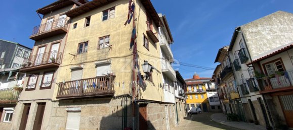4 bedrooms Building in Guimaraes, Portugal No. 83457 3