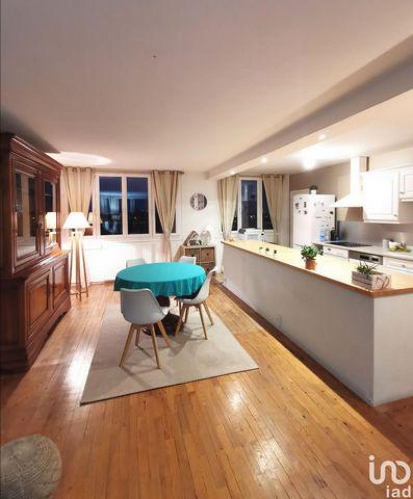 2 bedrooms Condo in Le Havre, France No. 35546