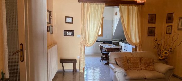 4-Zimmer Haus in Neviano, Italy, Nr. 238281 9