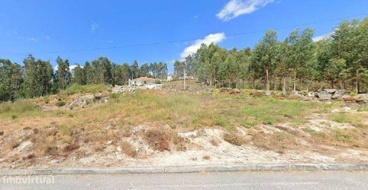 Terrain à Pacos de Ferreira, Portugal 2319m² No. 256013