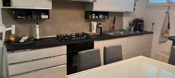 3 rooms Apartment in Senigallia, Italy No. 289937 3