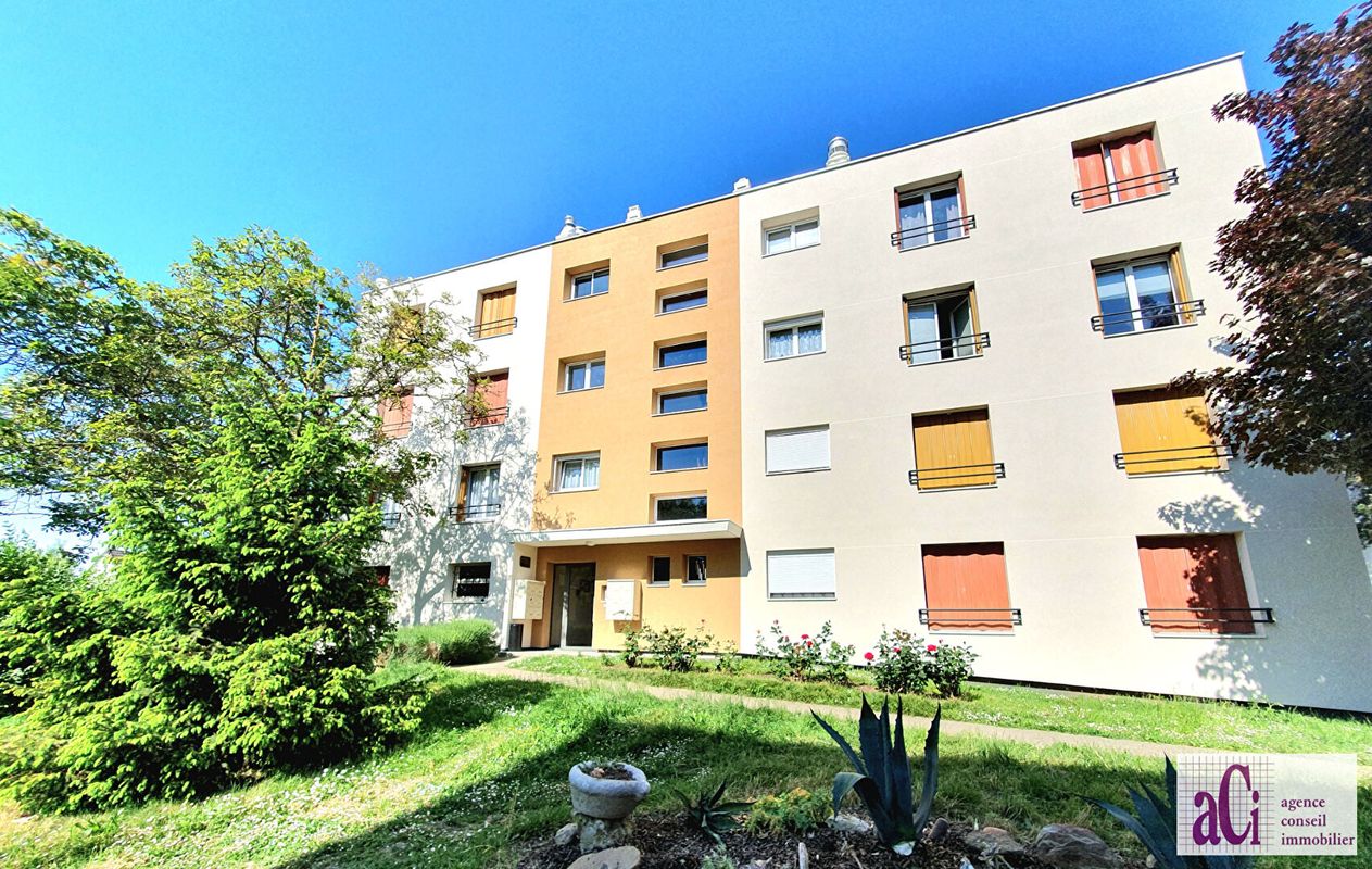 2 غرف نوم شقة في L'Hay-les-Roses, France رقم 180356