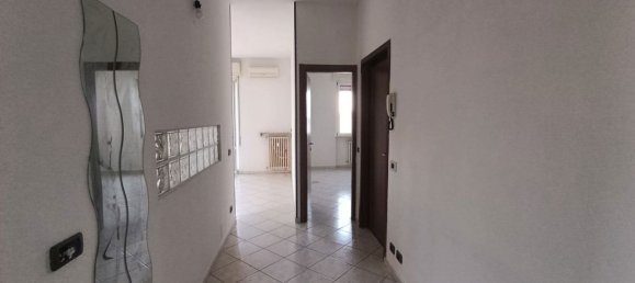 2 chambres Appartement à Cassolnovo, Italy No. 263651 6