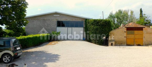 Casa de 4 dormitorios en Sant'Angelo in Pontano, Italy No. 90065 7